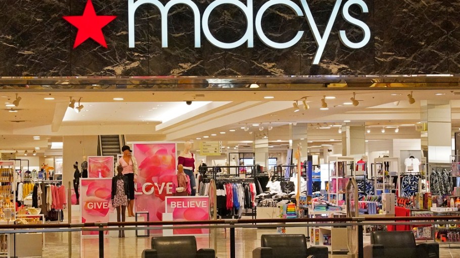 Hit by overall inflation and higher raw material costs in the sector, retail apparel prices increased 1.1 percent in January.