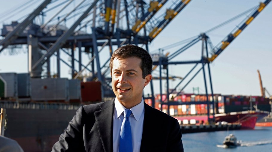 Industry groups are urging “early and persistent” engagement from the White House in impending contract negotiations at West Coast ports.