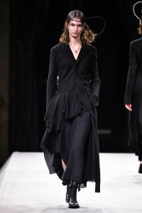 YOHJI YAMAMOTO RTW FW 2022