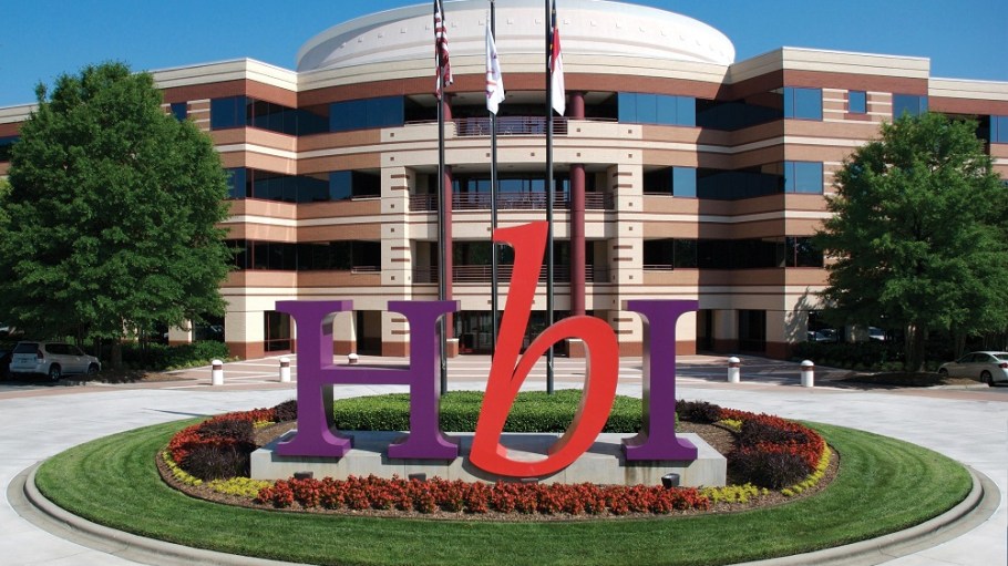 For the year, Hanesbrands expects net sales of around $6.16 billion to $6.21 billion, an estimated 6 percent decline from 2021.