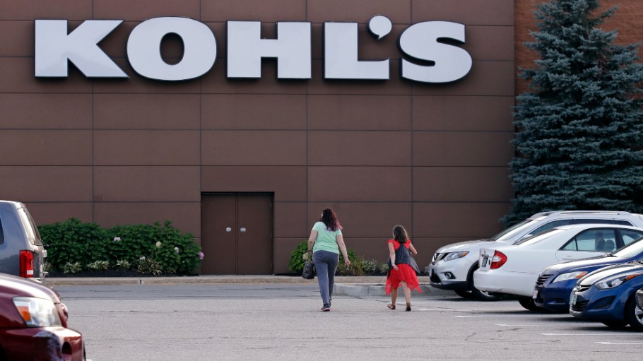 An independent proxy advisory firm said that change in board control at Kohl's is unwarranted, but that adding two new members could help.