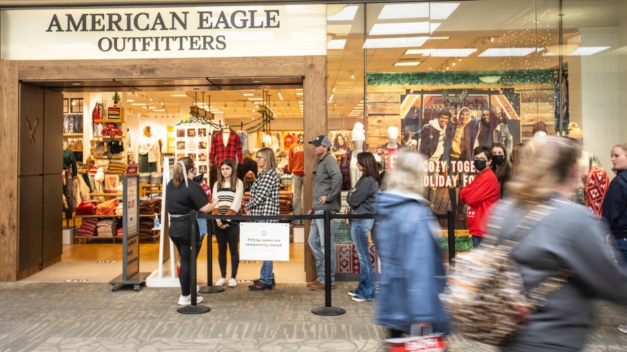 American Eagle Outfitters’ recently acquired fulfillment and logistics subsidiary Quiet Platforms, formerly known as Quiet Logistics, is partnering with Pitney Bowes in the latest effort to expedite delivery for consumers.
