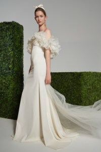 Giambattista Valli Bridal Spring 2022