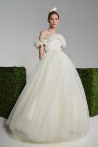 Giambattista Valli Bridal Spring 2022