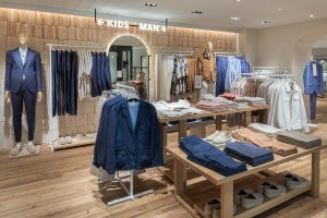 A look at the Mango flagship on Fifth Avenue.