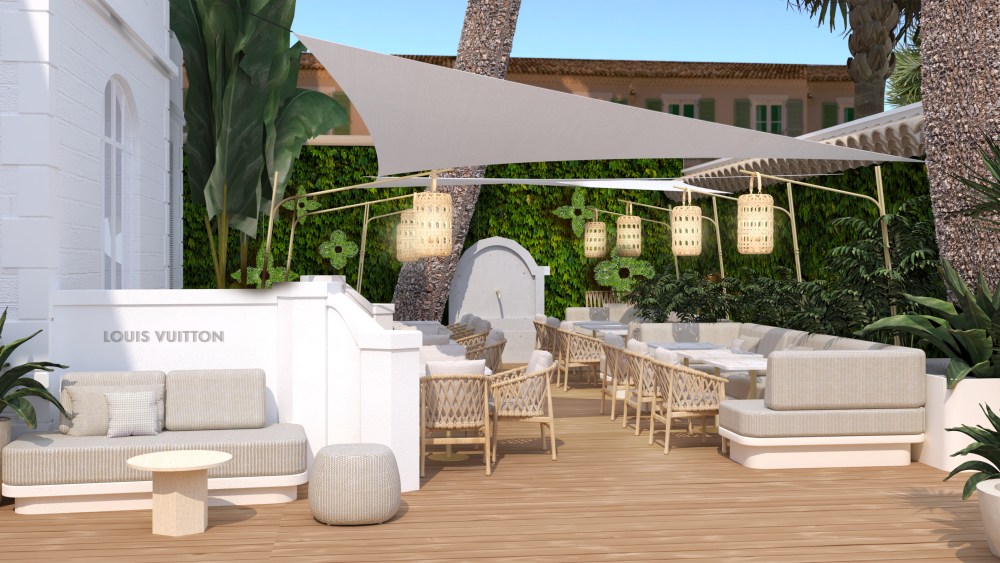 Louis Vuitton restaurant Saint-Tropez