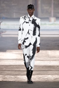 Moschino Men's Spring 2023