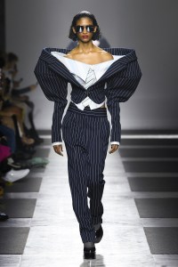 Viktor&Rolf Couture Fall 2022