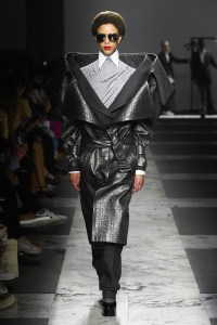 Viktor&Rolf Couture Fall 2022