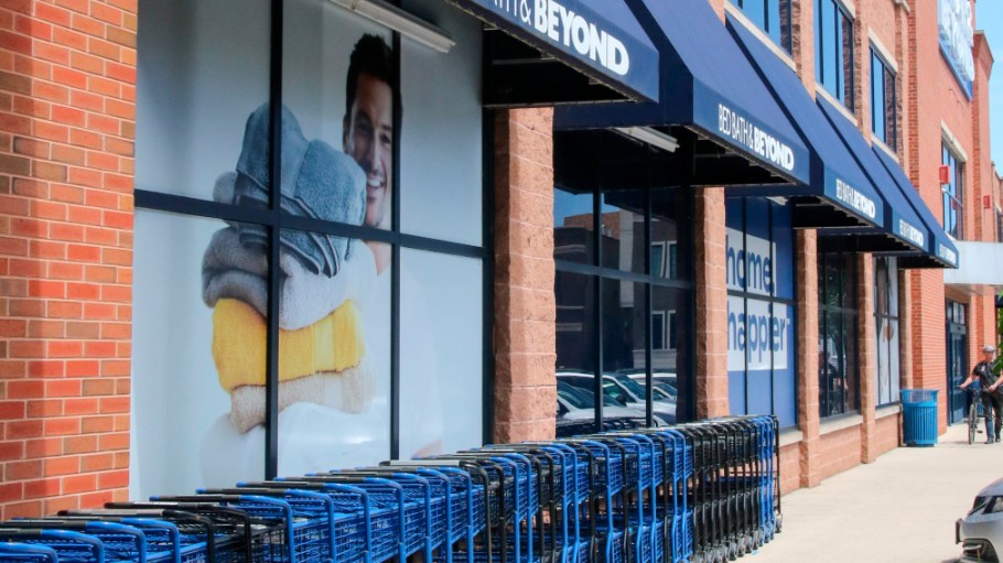 Bed Bath & Beyond not only has to restructure its balance sheet, it has operational issues too—including an out-of-date business model.