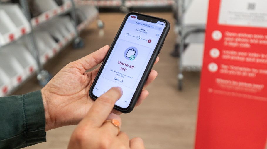 The Kohl's Self-Pickup experience, seen here after a shopper completes their order.