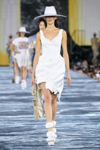 Balmain RTW Spring 2023