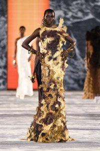 Balmain RTW Spring 2023