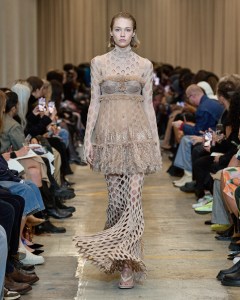 Burberry RTW Spring 2023
