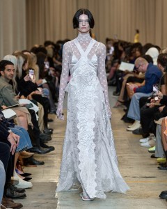 Burberry RTW Spring 2023