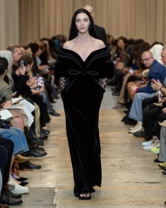 Burberry RTW Spring 2023