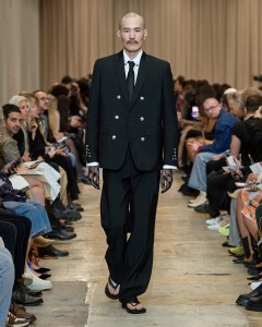 Burberry RTW Spring 2023