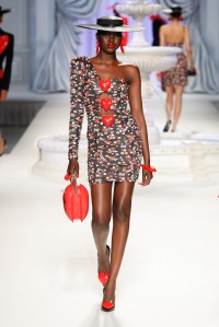 Moschino RTW Spring 2023