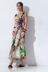 Natori and Josie Natori RTW Spring 2023