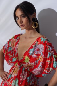 Natori and Josie Natori RTW Spring 2023