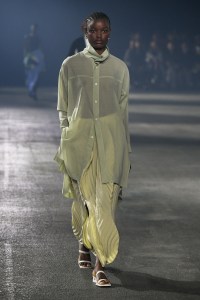 Issey Miyake RTW Spring 2023