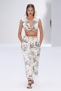 Philosophy di Lorenzo Serafini RTW Spring 2023