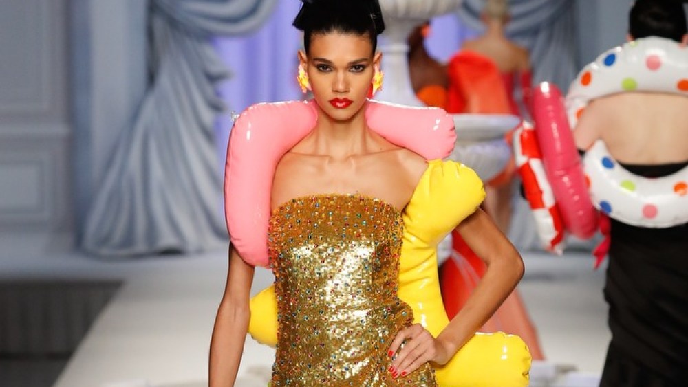 Moschino RTW Spring 2023