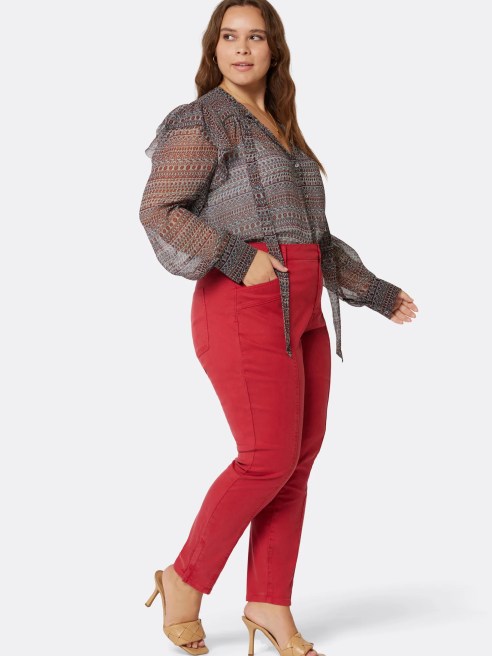 Jen7 and Joie have expanded their size range.