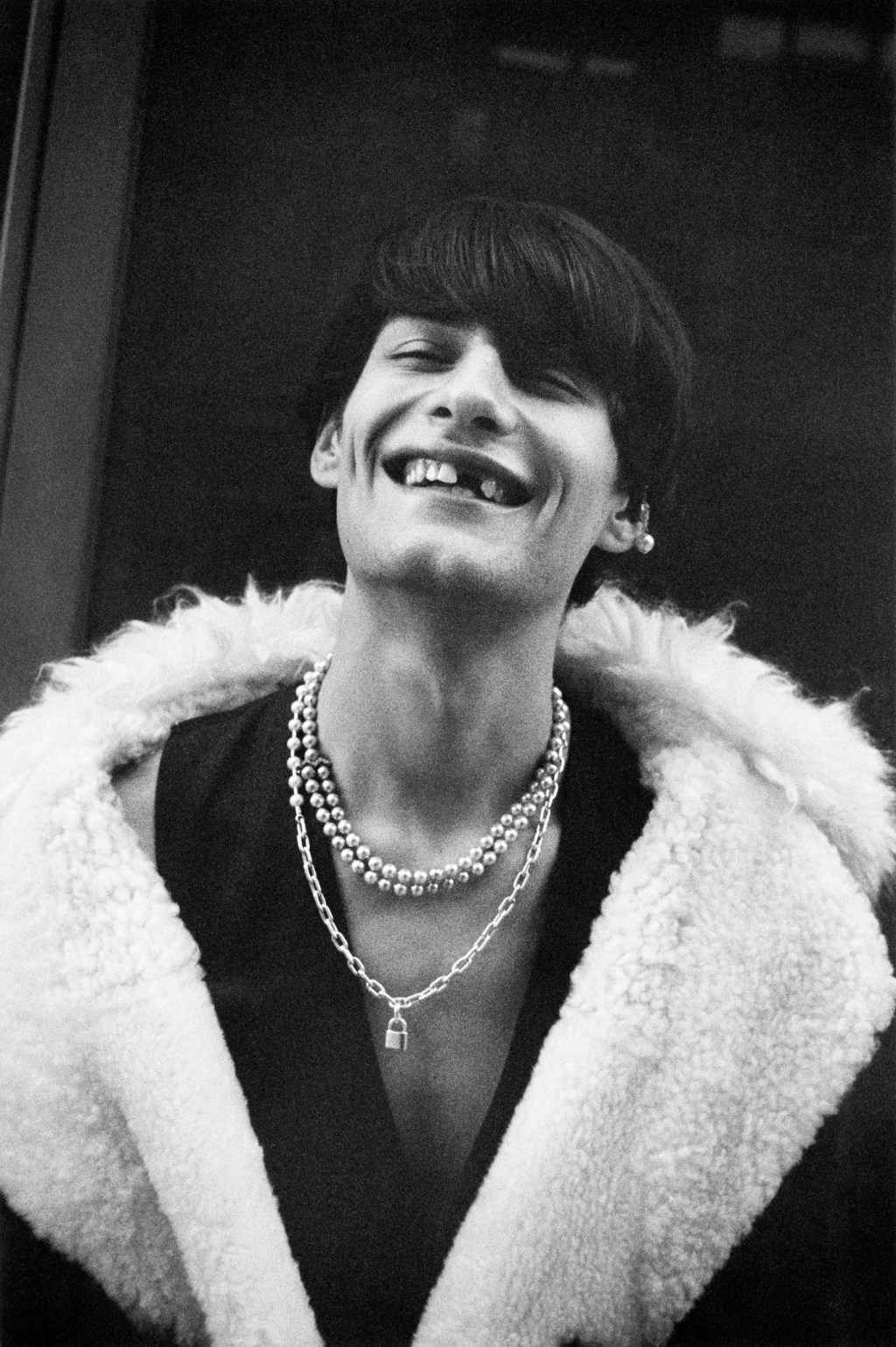 Men Turn to Pearls, Vintage-Inspired Watches for Modern Cool Factor