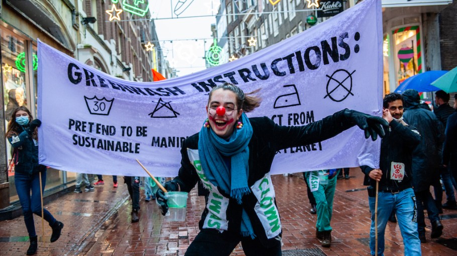 The Federal Trade Commission on Wednesday voted 4-0 to review its Green Guides for environmental marketing for the first time since 2012.