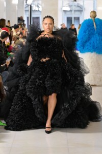 Tomo Koizumi RTW Fall 2023