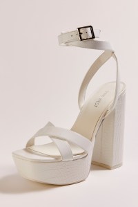 Forever 21 x Nine West