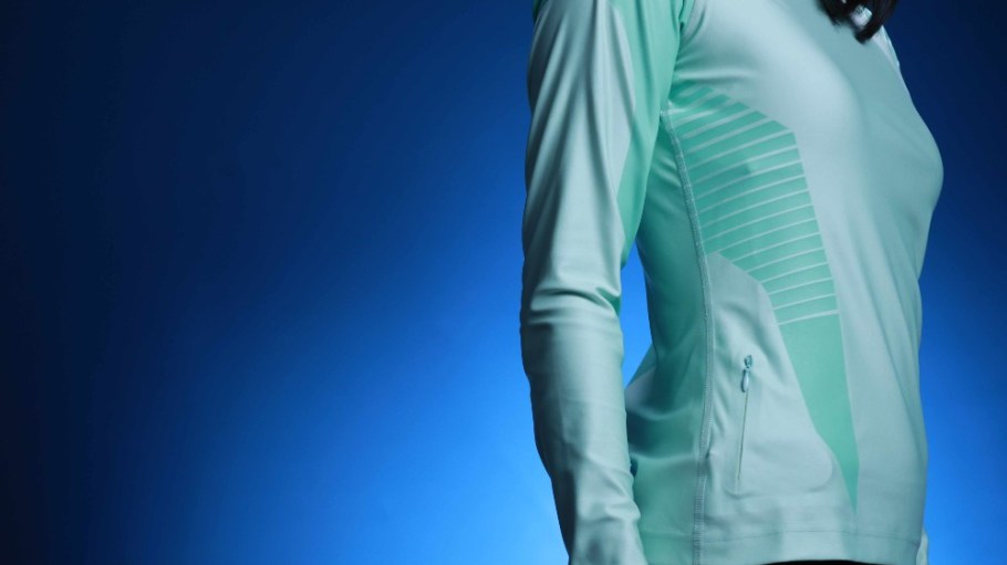 A tech-enabled compression garment by Softmatter.