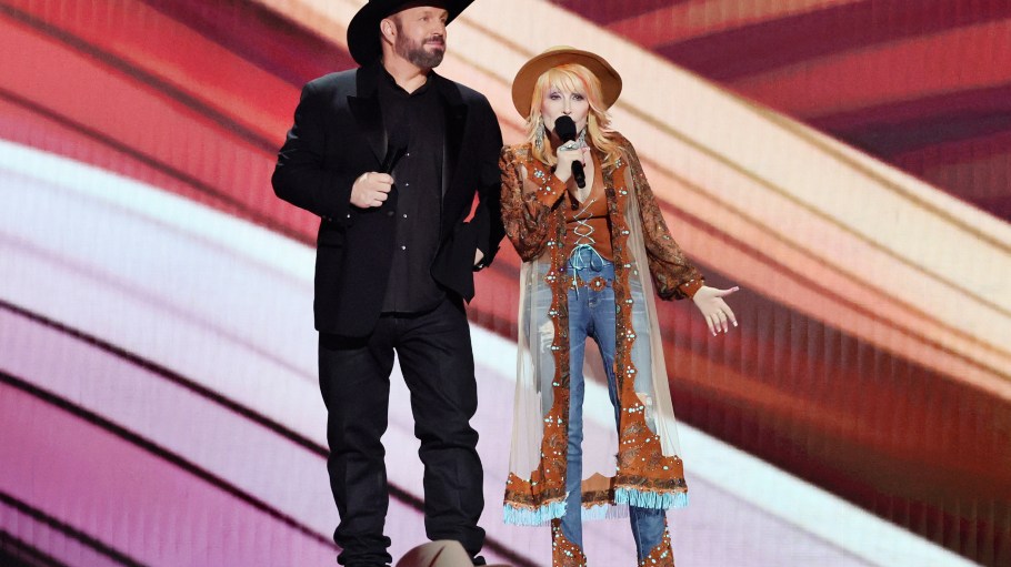 Fashion at 58th Academy of Country Music Awards