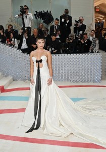 Florence Pugh at the 2023 Met Gala: Karl Lagerfeld: A Line of Beauty held at the Metropolitan Museum of Art on May 1, 2023 in New York, New York.