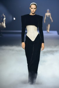 Ashi Studio Couture Fall 2023