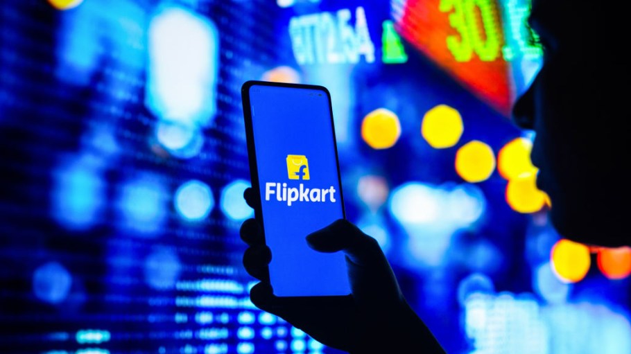 Walmart's acquired Global Tiger's stake in Flipkart in a deal valuing the Indian e-commerce platform at $35Bn, down from $38Bn in 2021.