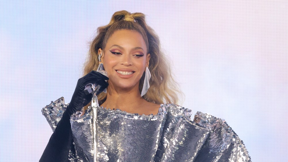 WARSAW, POLAND - JUNE 28: (EDITORIAL USE ONLY)(EXCLUSIVE COVERAGE) Beyonc√© performs onstage during the ‚ÄúRENAISSANCE WORLD TOUR‚Äù at PGE Narodowy on June 28, 2023 in Warsaw, Poland. (Photo by Kevin Mazur/WireImage for Parkwood)