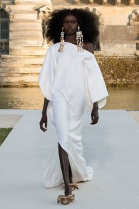 Valentino Couture Fall 2023
