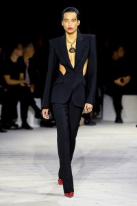 Model on the runway at Alexander McQueen Ready To Wear Spring 2024 held at Careau du Temple on September 30, 2023 in Paris, France.