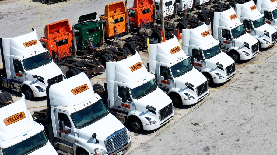 Estes Express Lines placed a new $1.525 billion stalking horse bid for the bankrupt freight giant’s 166 terminals, outpacing the prior $1.5 billion bid from sector rival Old Dominion.