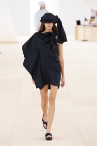 Issey Miyake RTW Spring 2024