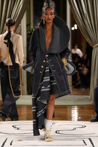 Schiaparelli RTW Spring 2024