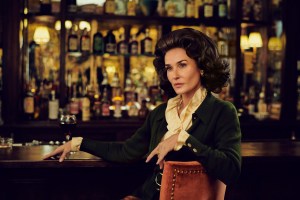 FEUD: Capote Vs. The Swans -- Pictured: Demi Moore as Ann Woodward. CR: Pari Dukovic/FX