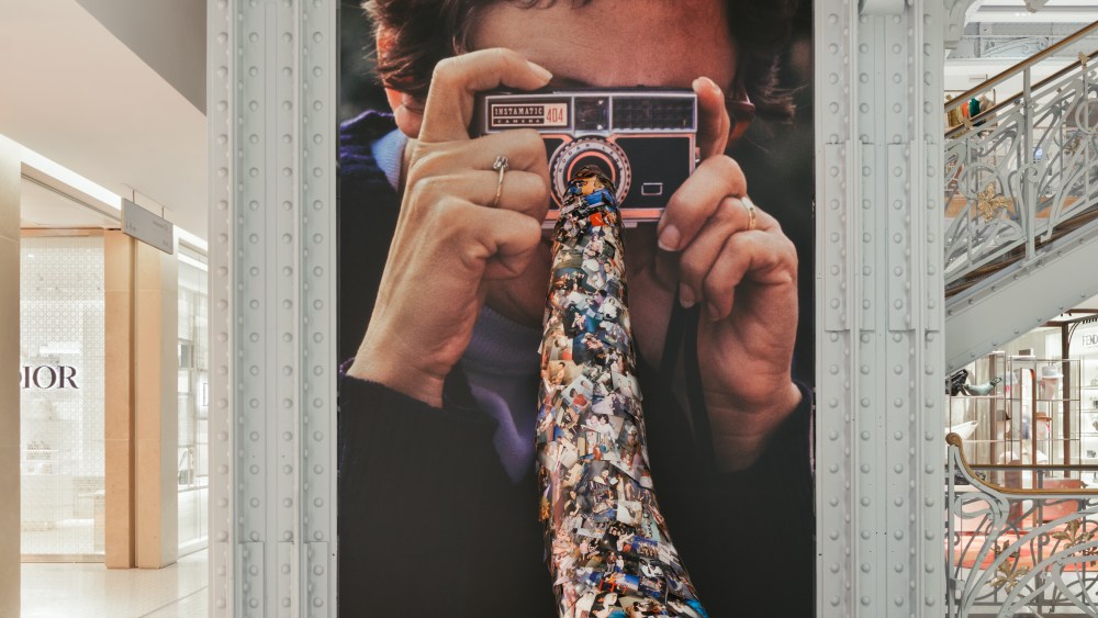 Lee Shulman's The Anonymous Project found photography installation at Samaritaine Paris, T Fondaco Dei Tedeschi Venice.
