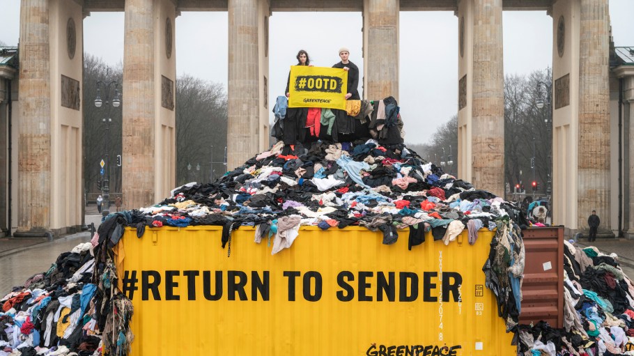 Actors Luise Befort and Fabian Grischkat participate in a protest at the Brandenburg Gate in Berlin.