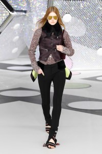 Off-White Fall 2024 Ready-to-Wear Collection at Paris Fashion Week