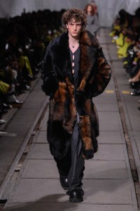 Alexander McQueen Fall 2024 Ready-to-Wear Collection at Milan Fashion Week