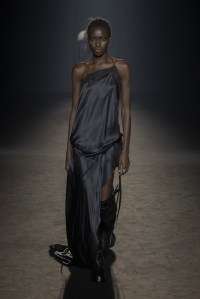 Ann Demeulemeester Fall 2024 Ready-to-Wear Collection at Paris Fashion Week