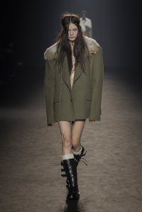 Ann Demeulemeester Fall 2024 Ready-to-Wear Collection at Paris Fashion Week